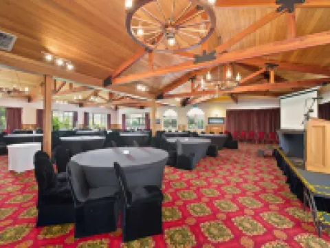 Country Plaza Halls Gap Hotels in Halls Gap