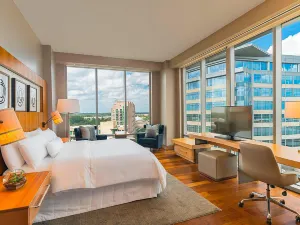 The Westin at the Woodlands®