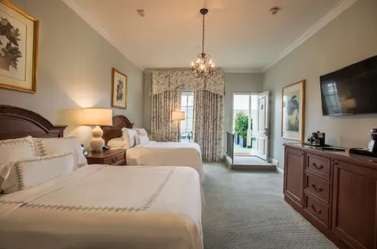 比恩維爾之家酒店