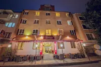 Victoria Hotel