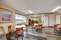 Suburban Studios Near Mesa Verde Hotels in Montezuma County