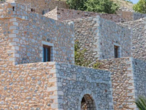 Limeni Village Hotels in Itilo