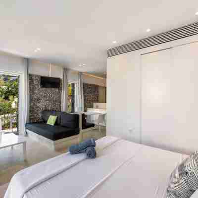 Relux Ios Hotel Rooms
