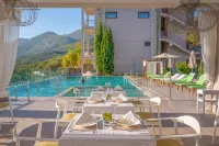 Salvator Villas & Spa Hotel - Beach