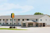 Super 8 by Wyndham Humboldt Hotels in Humboldt