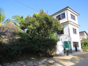 Villa Tuffah 3 Minutes Walk to the Beach