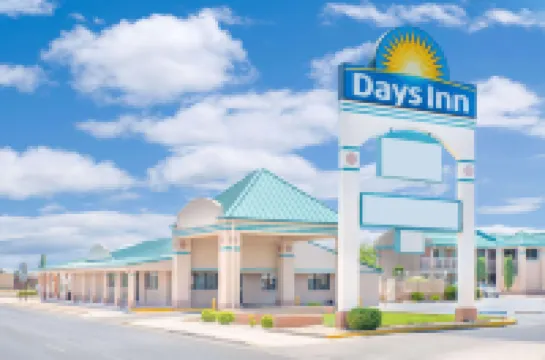 Days Inn by Wyndham Roswell Hotels in Roswell