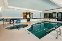 Comfort Suites Near Mcas Beaufort - Pools