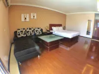 Grand Hoyah Hotel ザ・フィリピン・エクステンション・プログラム・イン・オロンガポー大学周辺のホテル