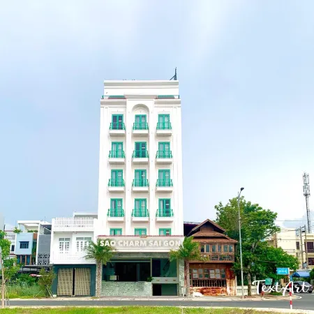Sao Charm Sài Gòn Hotel Отели рядом с достопримечательностью «Городской плаж»