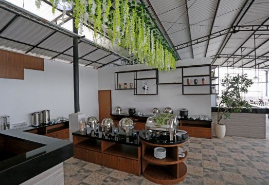 브로모 호텔 전경