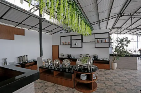 Lereng Bromo Hotel Отели в г. Tosari