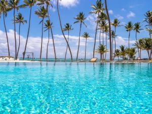 Family Getaway Apartment - On The Beach