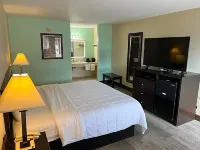 Four Winds Motel & RV Park - Parking