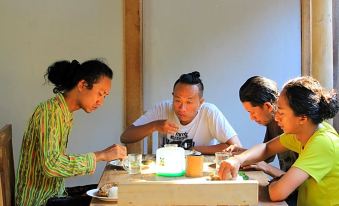 Backpacker Kawah Ijen
