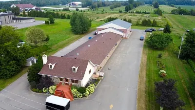 Motel Becancour Các khách sạn ở Champlain