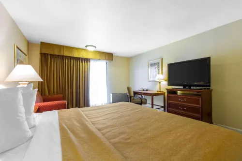 Quality Inn & Suites South San Jose - Morgan Hill - parking