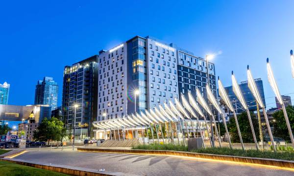 Hilton Garden Inn Calgary Downtown