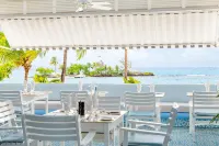 Couples Tower Isle - breakfast