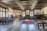 Naturhotel Schloss Kassegg - parking