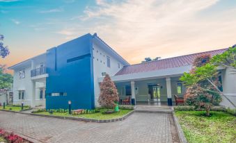 Studio7 @Parahyangan Guest House Bandung