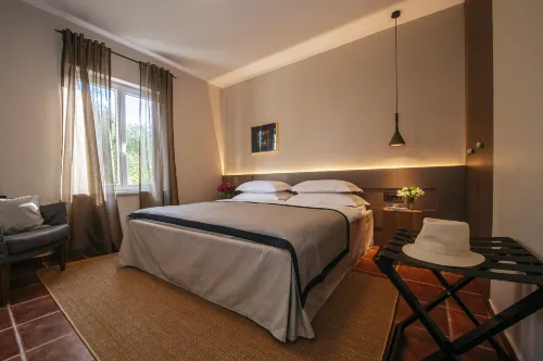 Villa Mirakul - 4 estrellas