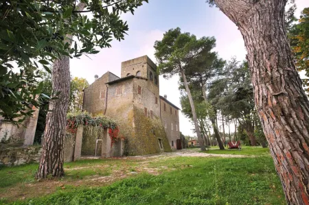 Antico Borgo la Commenda Отели в г. Монтефьясконе