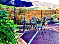 Pilgrims Delight Guest House Hotel in zona Blue Valley Golf and Country Estate