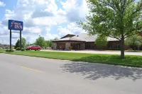 C'Mon Inn Hotels near Pennington County Historical Society