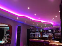 Le Beverl'Inn Hotels in Flers