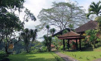 Puri Bunga Resort & Spa