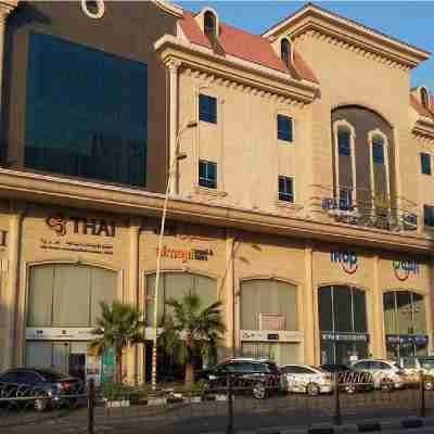The Palace Suites Hotel Exterior