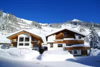 Alpina Appartements