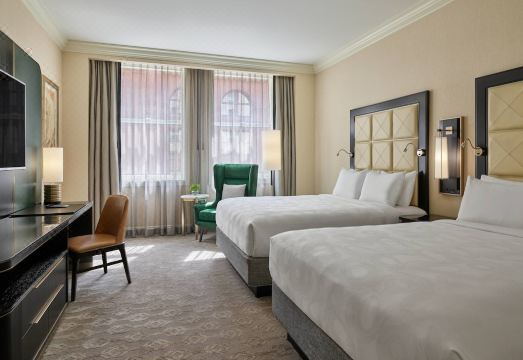 JW 메리어트 시카고 레스토랑 내부