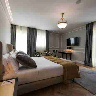 Grand Hotel Et des Palmes Rooms