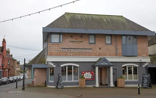The Caledonian Hotel - bars