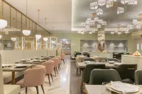 The Emerald House Lisbon, Curio Collection by Hilton - breakfast