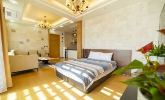 3. 르브아 (REV..