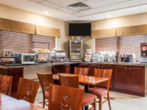 Avon Hotel - Toms River Hotels in Ocean County