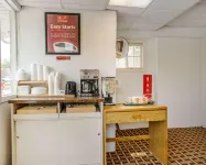 Econo Lodge Franklin Hotels in Franklin