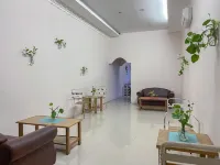 RedDoorz at Fella Homestay Medan Hotels in Silalas