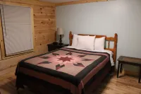 Pillow Rock Deluxe Luxury Log cabin in the New River Gorge area