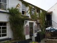 The Ship Inn Lerryn فنادق في Lanteglos