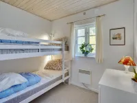 "Therman" - 1.5km from the Sea