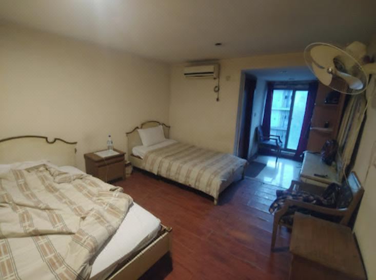 Hotel Metropolitan - Housity