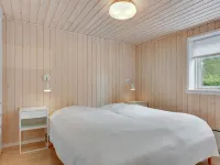 "Serey" - 500m from the Sea Hotels in Hejls
