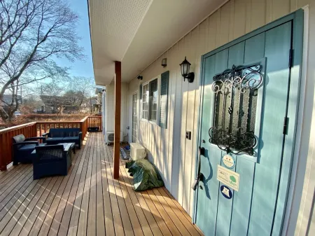 Polar House ShinKaruisawa1 - Vacation Stay 00271V Отели рядом с достопримечательностью «しなの鉄道軽井沢駅 旧駅舎口»