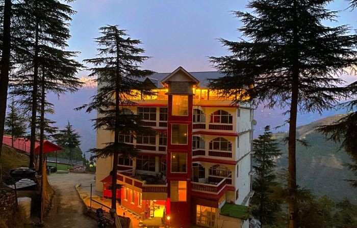 Aanantham Country Resort