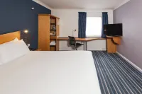Holiday Inn Express Birmingham - Snow Hill Hotels near All Saints Church, Shard End