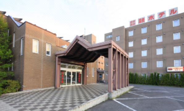 Poka Poka Onsen Hotel